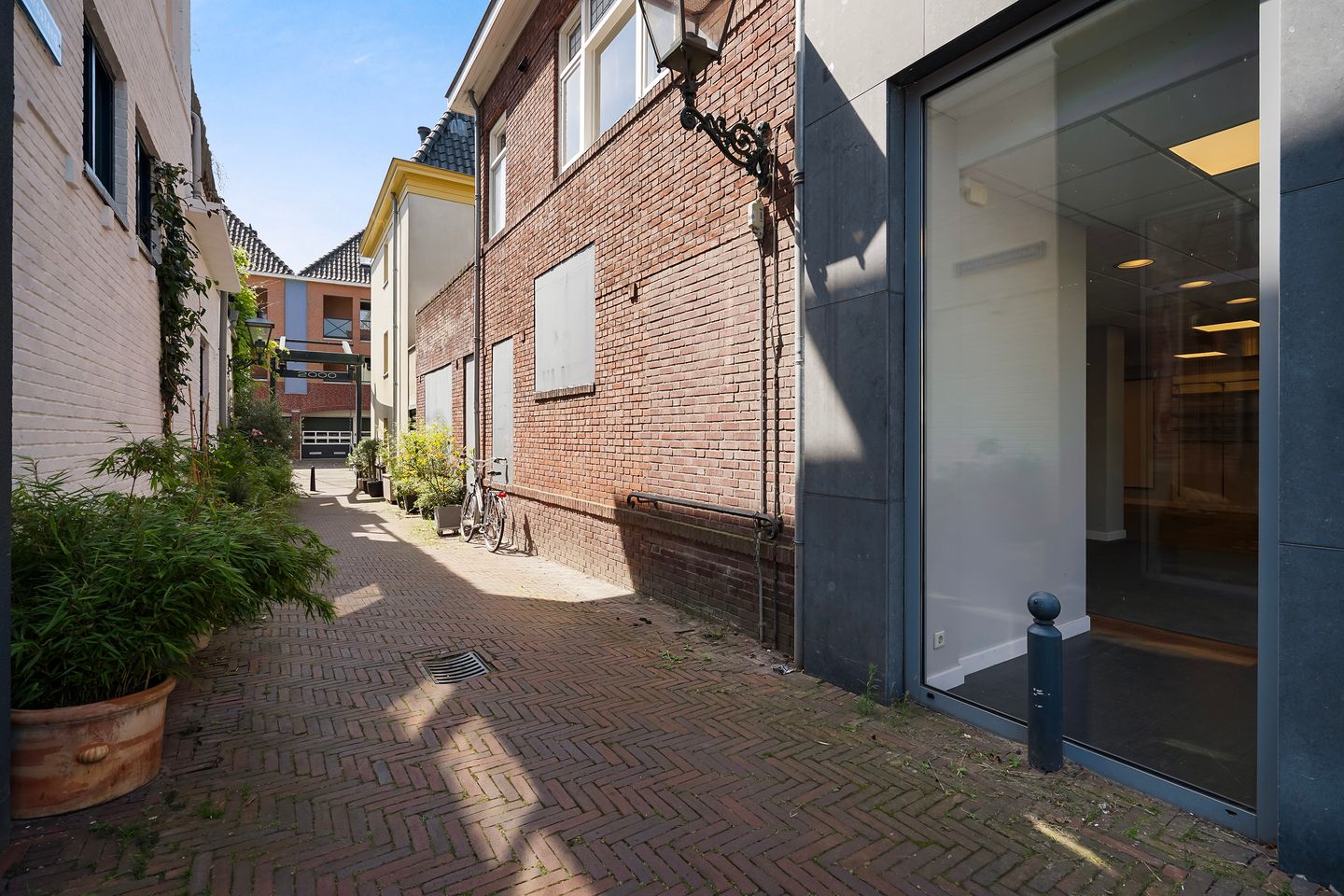 View photo 5 of Kerkbrink 10