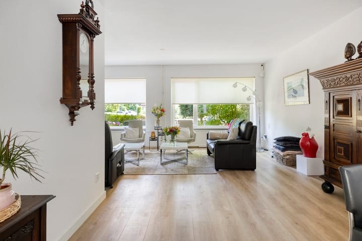 Tussenwoning te koop: Armstrongstraat 30, Loon Op Zand