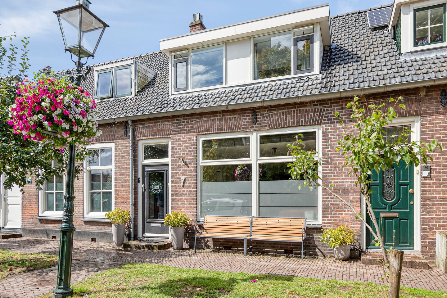 Foto 1 van Burghse Ring 7