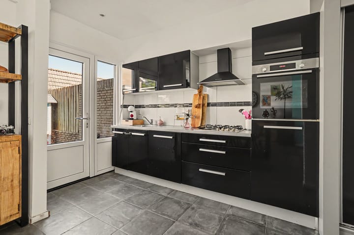 Tussenwoning te koop: Gounodlaan 11, Vlijmen