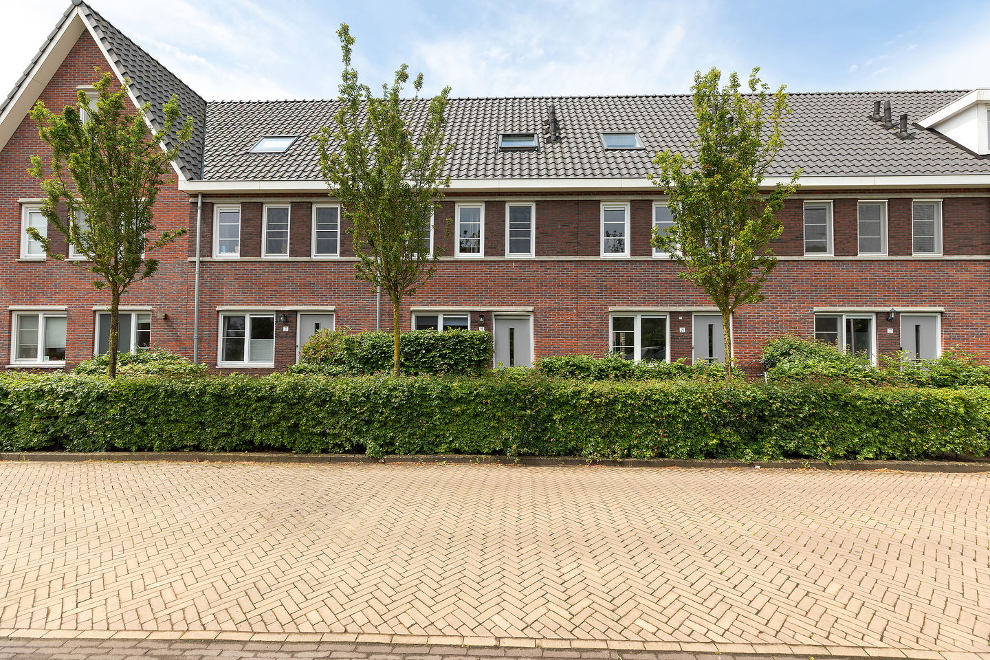 Foto 1 van Dolf van der Lindenstraat 23