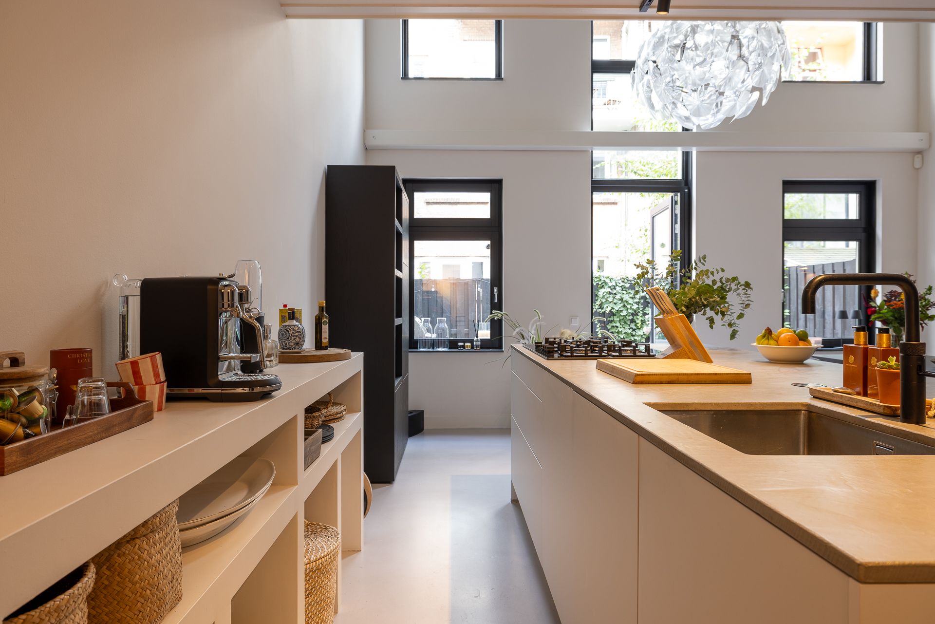 Photo 12 of Proveniersstraat 15