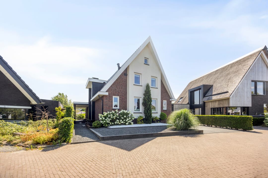 Photo 7 of Paardenbloemdreef 23