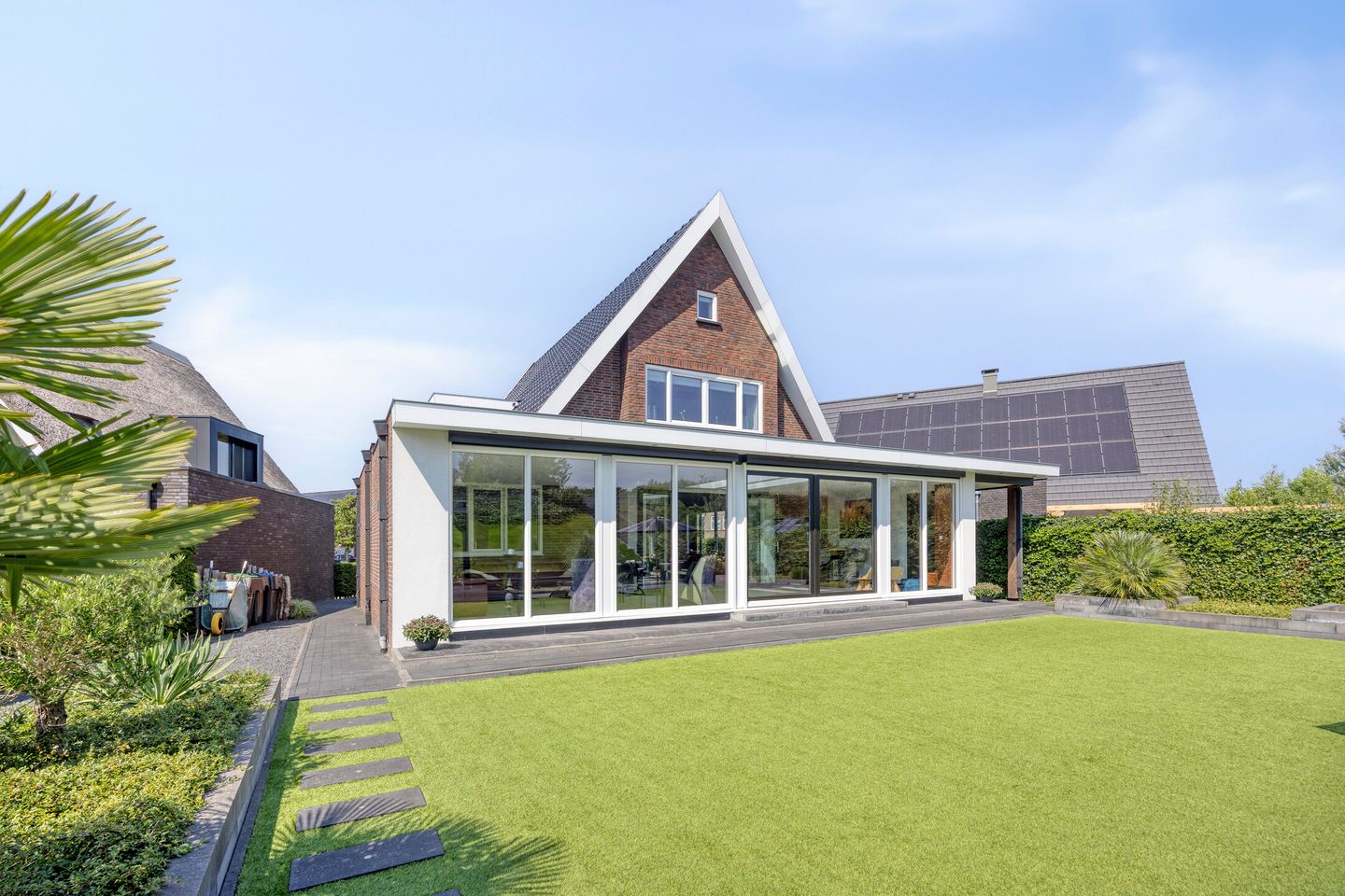Photo 55 of Paardenbloemdreef 23