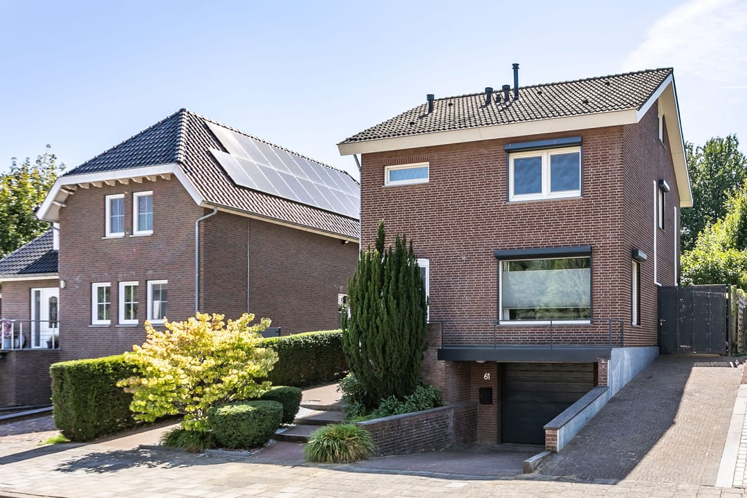 Foto 1 van Voorsterstraat 61