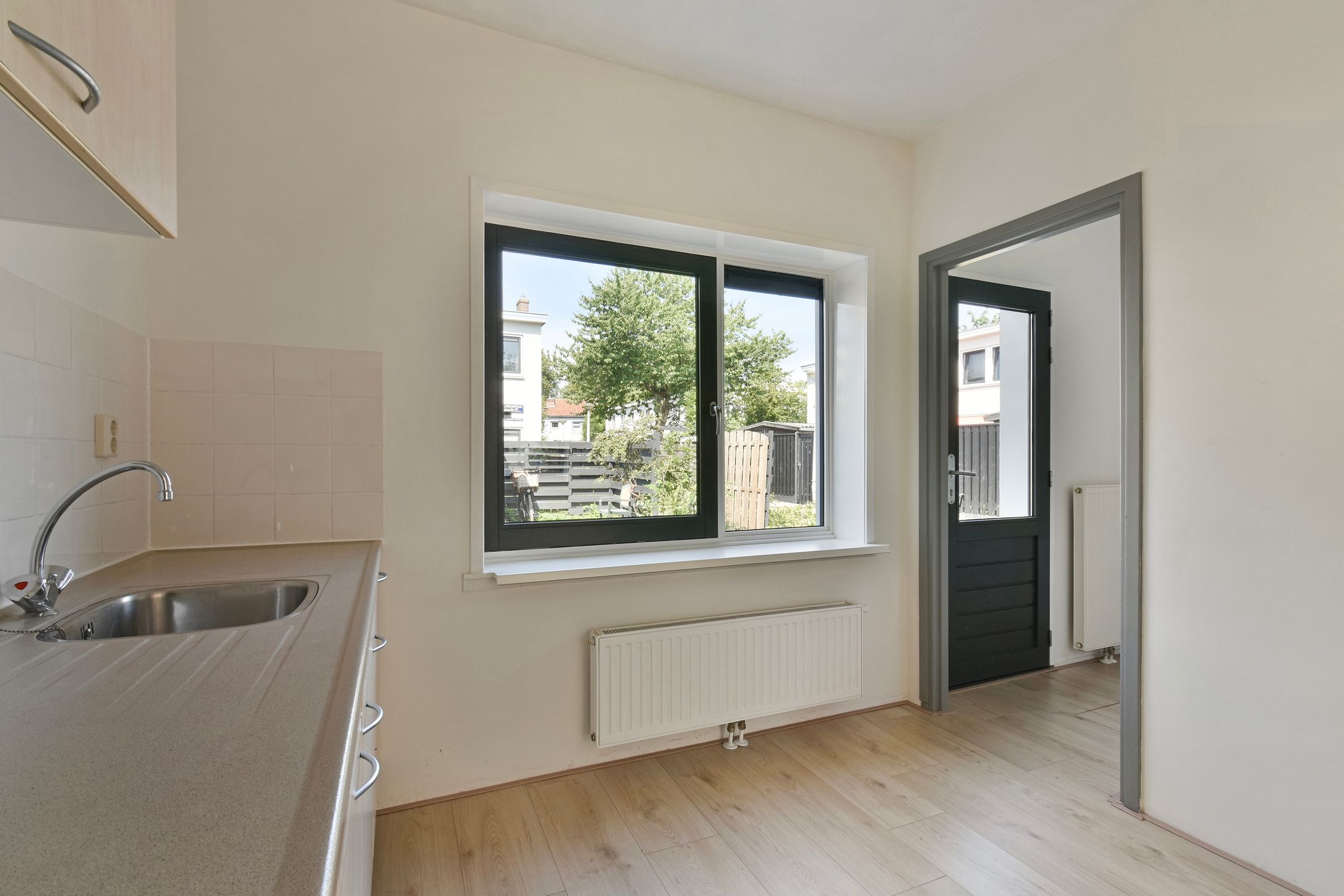 Photo 9 of Abrikozenstraat 57