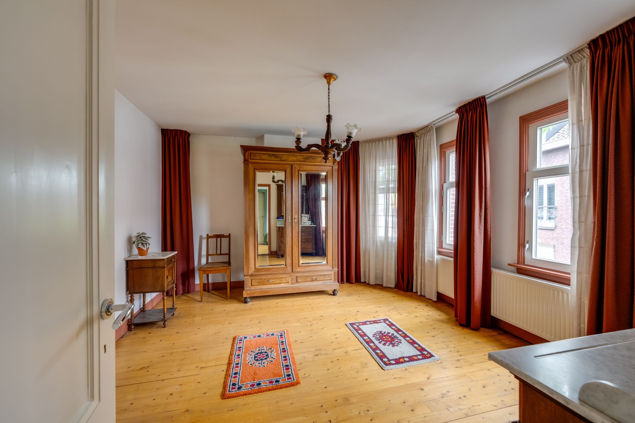 Foto 42 van Raadhuisstraat 23