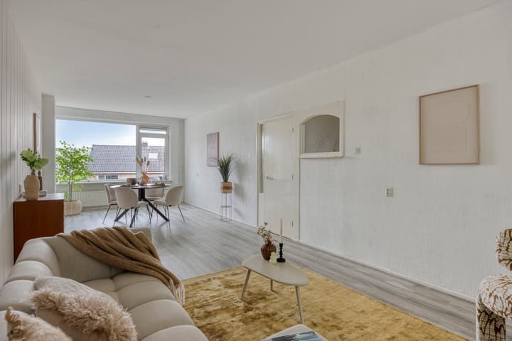 Appartement te koop: Prof. Dr. Bakkerlaan 95, Nieuwegein