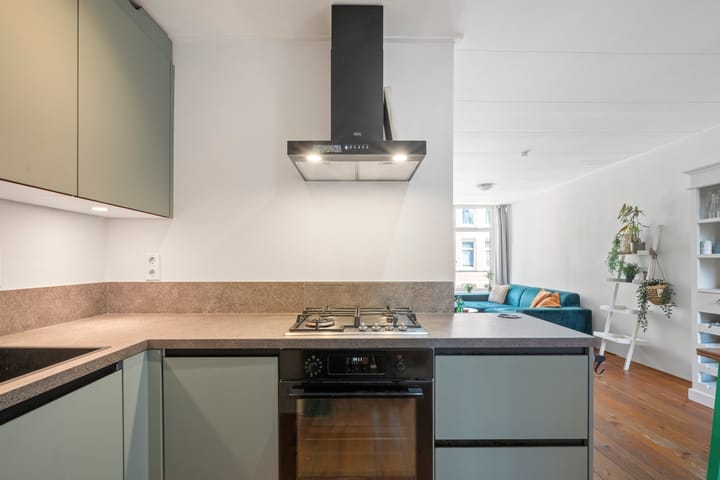 Studio te koop: Groen van Prinstererstraat 106-1, Amsterdam