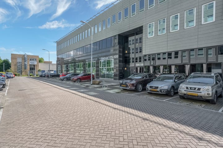 Tupolevlaan 107, Schiphol-Rijk