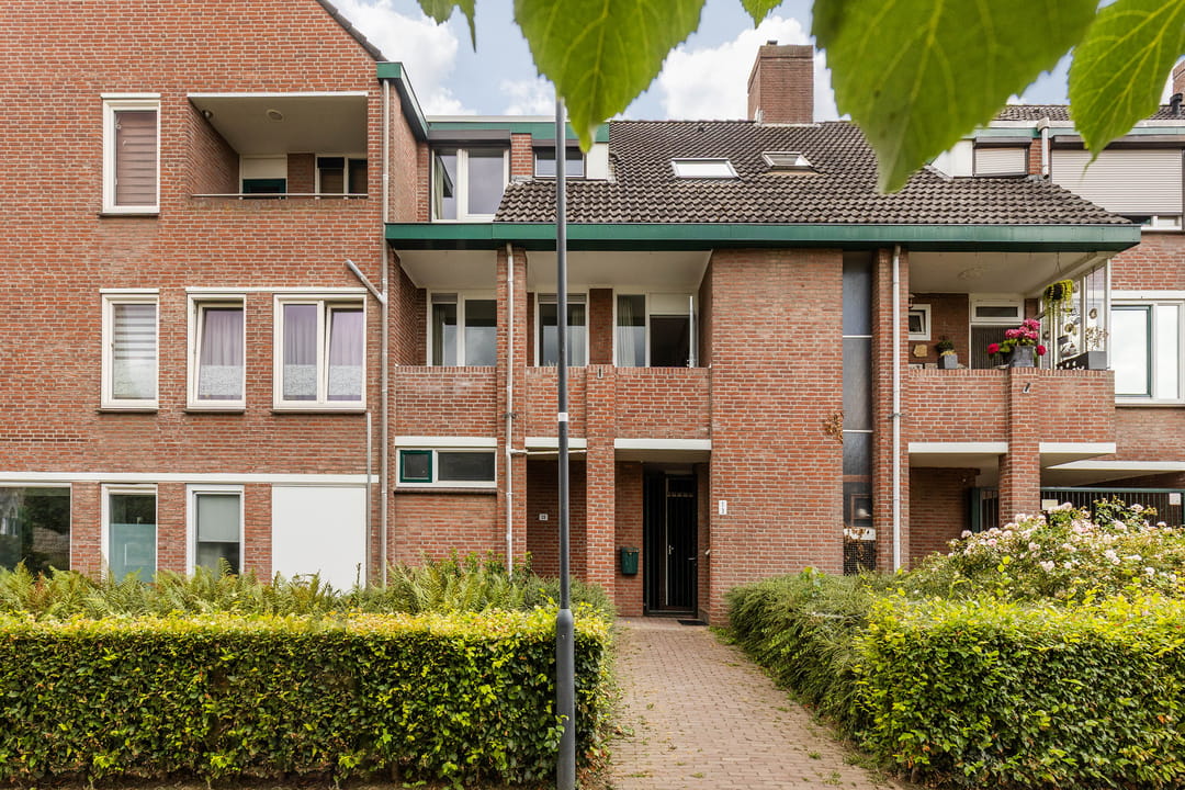 Photo 7 of Burg. Coonenplein 1