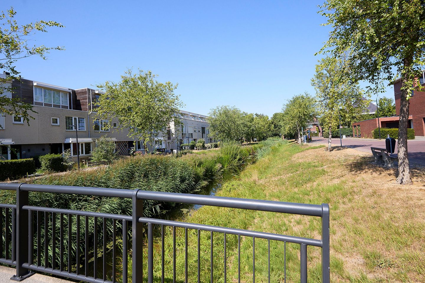 Foto 5 van Tamarijnslaantje 57