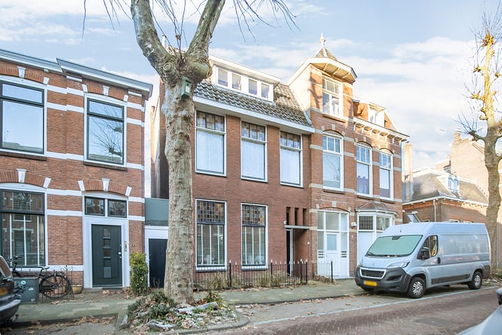Photo 2 of Kanaalstraat 8