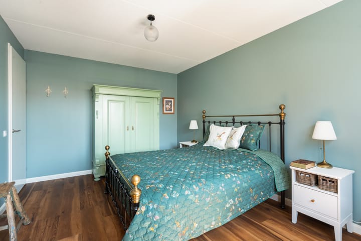 Tussenwoning te koop: Monnikenweg 60, Pijnacker