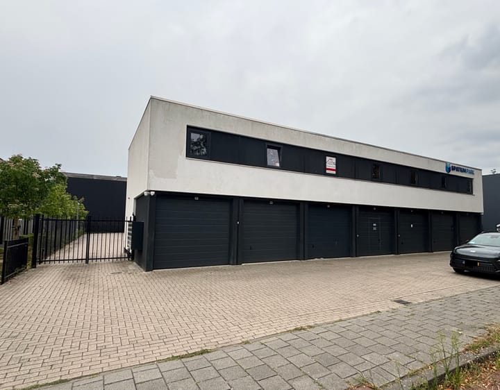 Parallelweg 8-12, Goirle