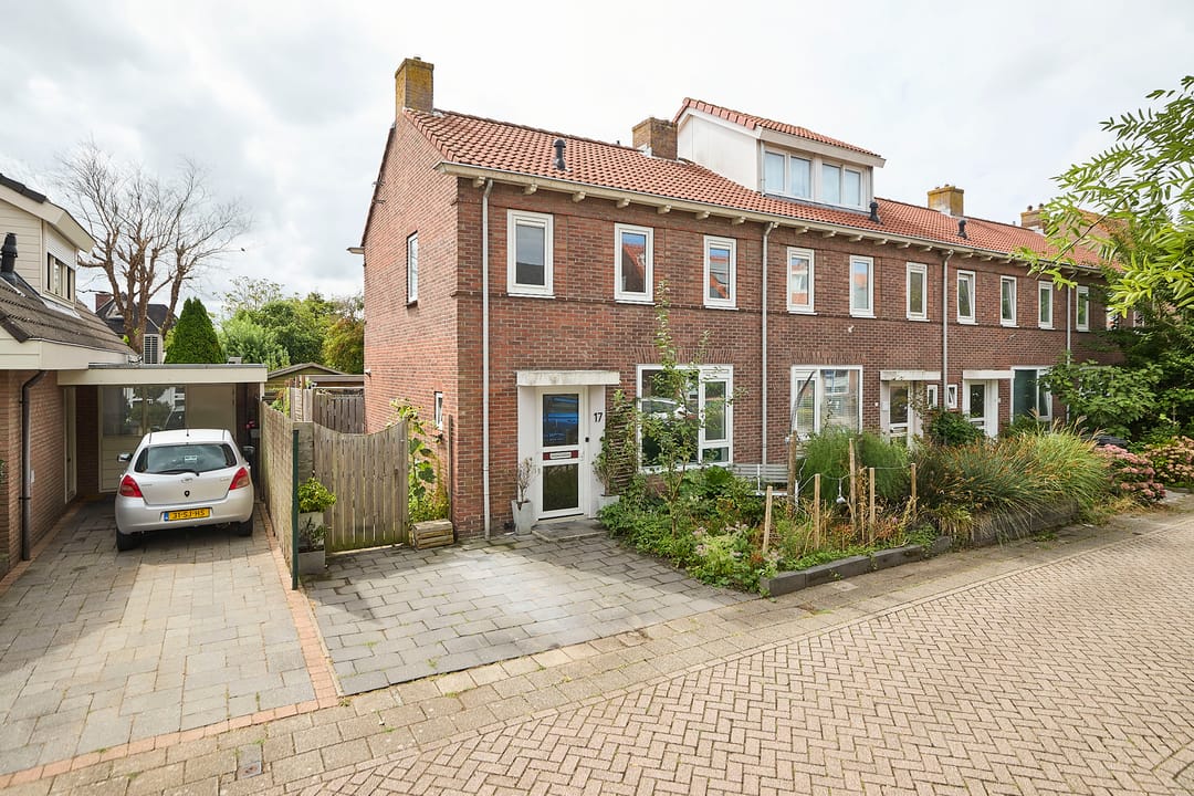 Photo 8 of St Jacobstraat 17