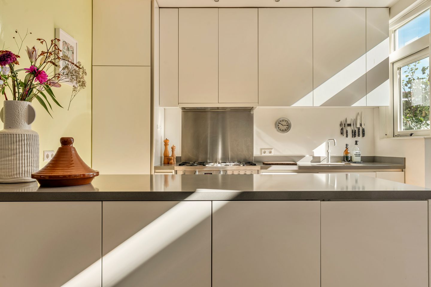 Foto 19 van Margriete van Clevelaan 2