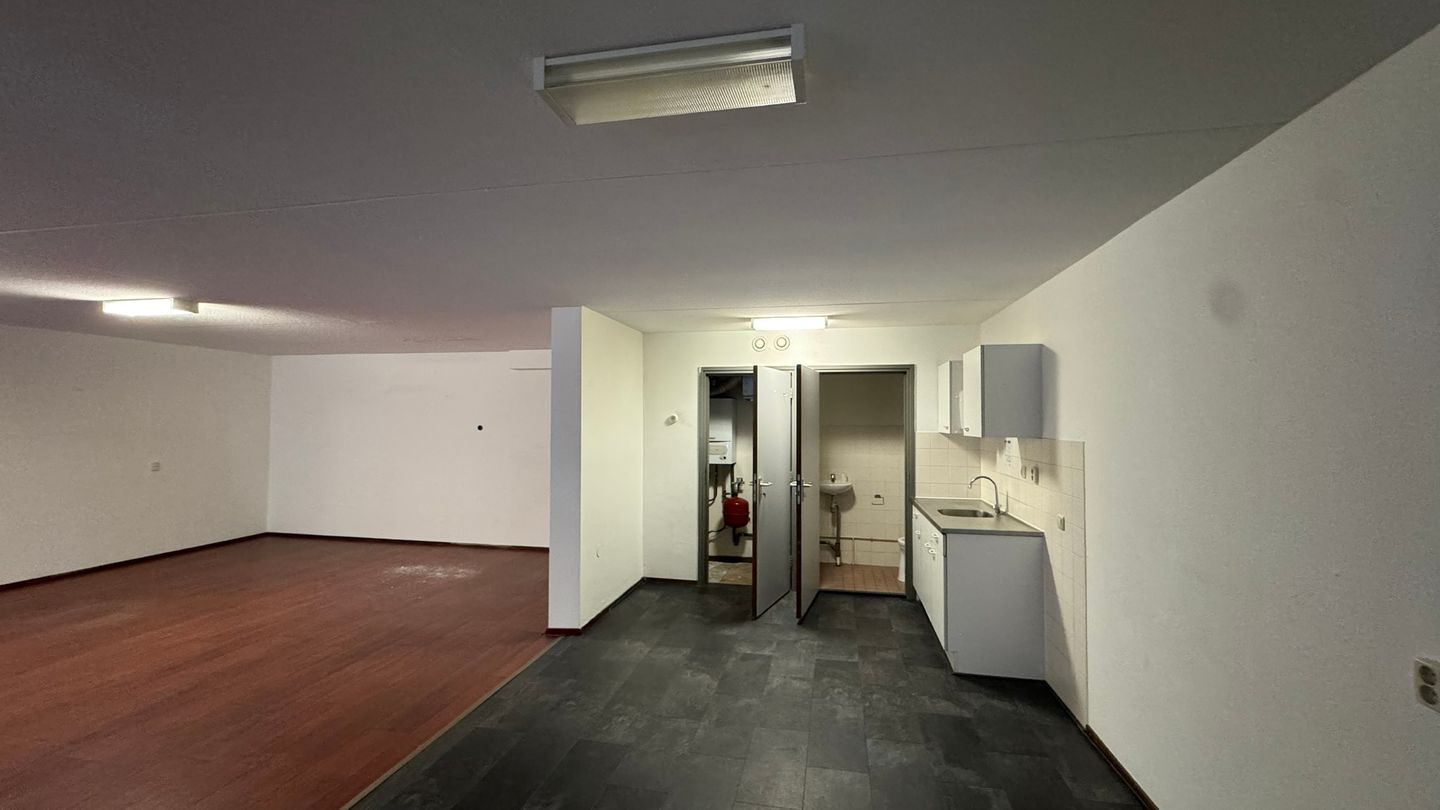Bekijk foto 5 van Trompenburgstraat 8-A