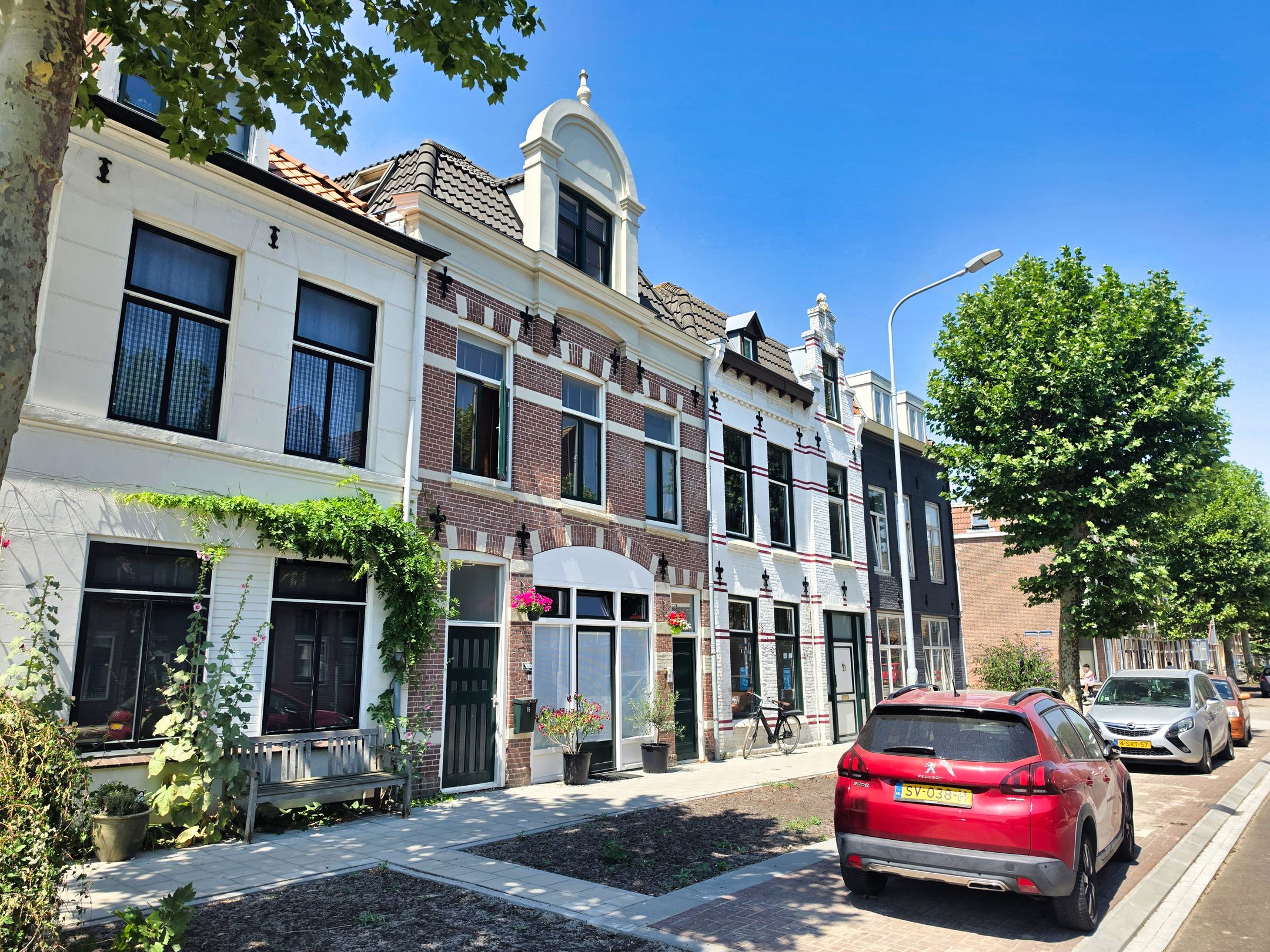 Foto 12 van Van Dishoeckstraat 21-A