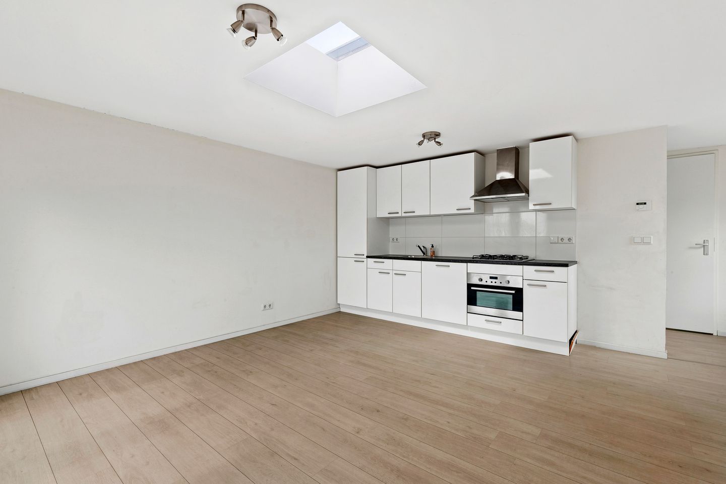 Foto 4 van Naarderstraat 39-A