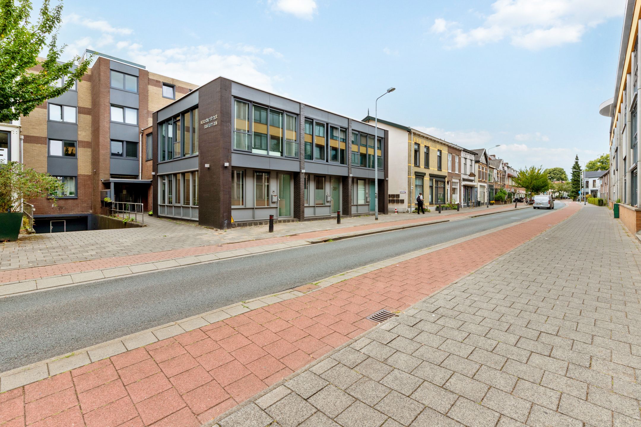 Foto 21 van Naarderstraat 39-A