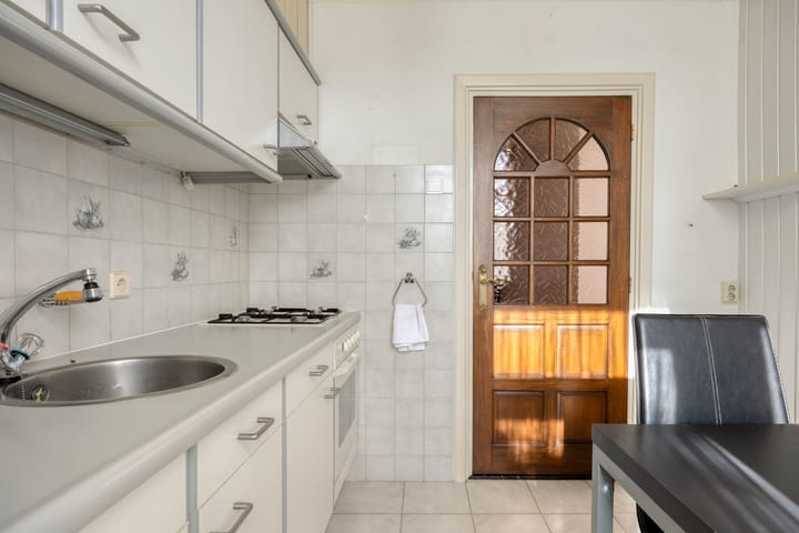 Tussenwoning te koop: Calandstraat 22, Breda