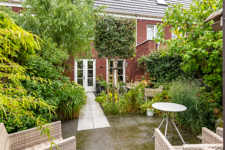 Tussenwoning te koop: Noorderhof 5, Meteren