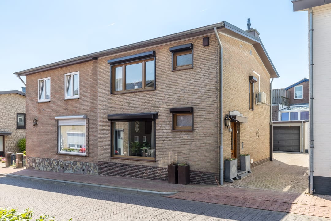 Foto 1 van Kerkstraat 9