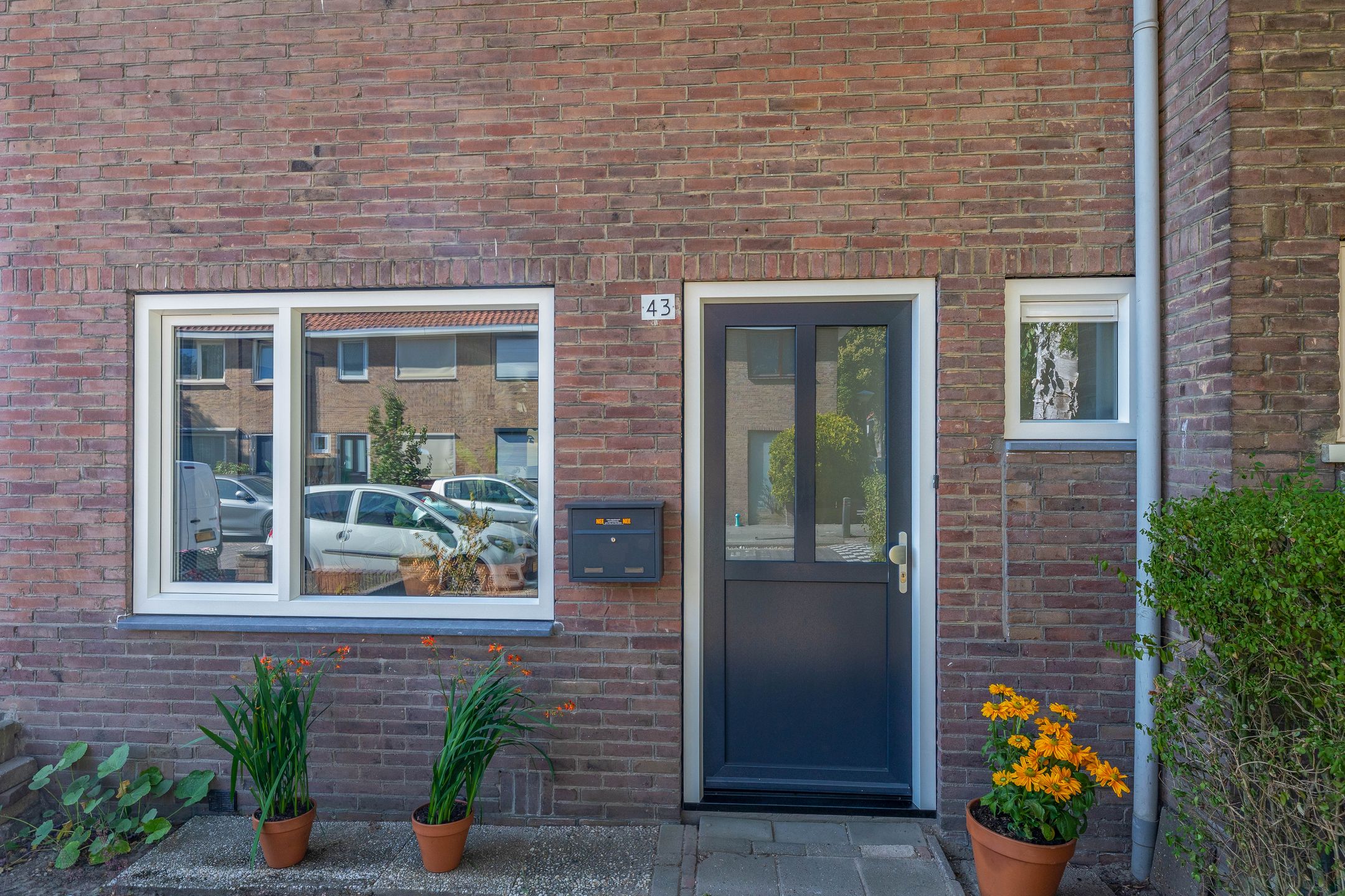 Photo 6 of Bergen op Zoomstraat 43