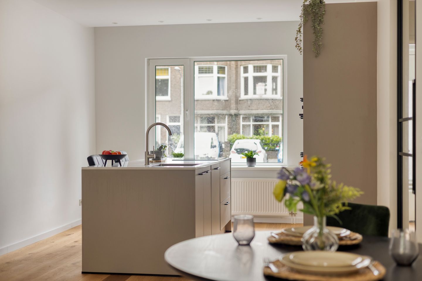 Photo 14 of van de Wateringelaan 266