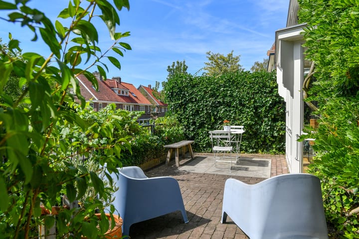 Twee-onder-één-kap te koop: Van Ruisdaelstraat 60, Arnhem