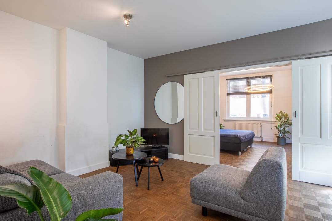 Photo 8 of Prins Hendrikstraat 44