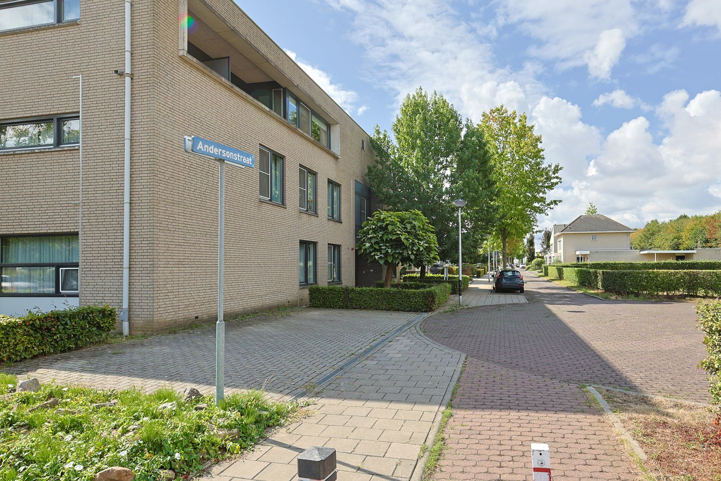 View photo 3 of Andersonstraat 39