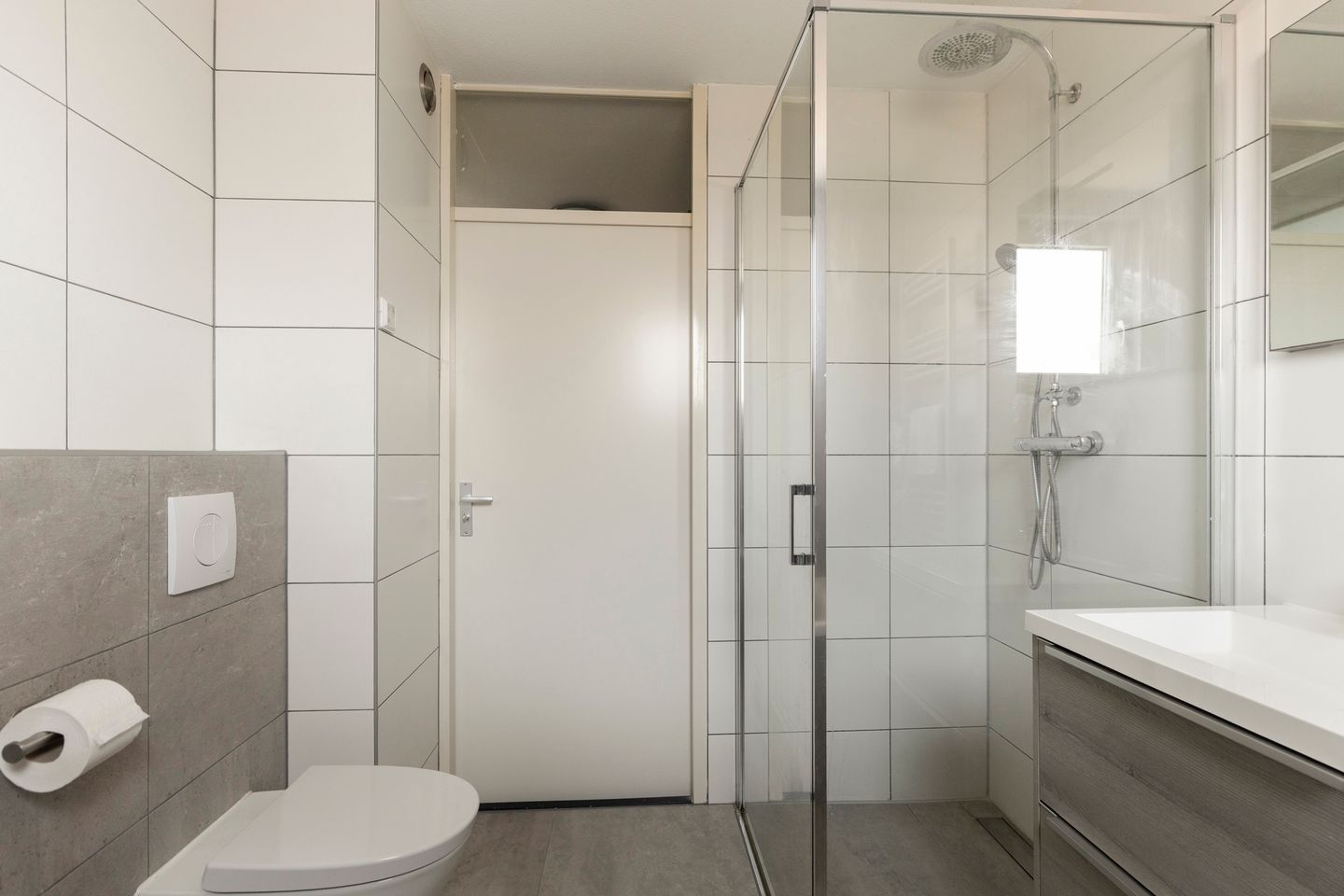 Photo 20 of Indusstraat 17