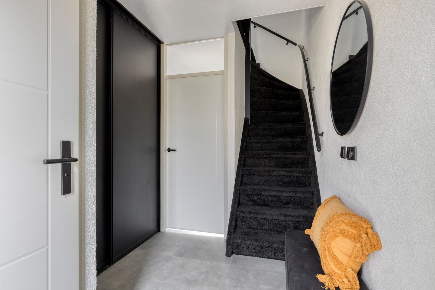 Photo 5 of Indusstraat 17