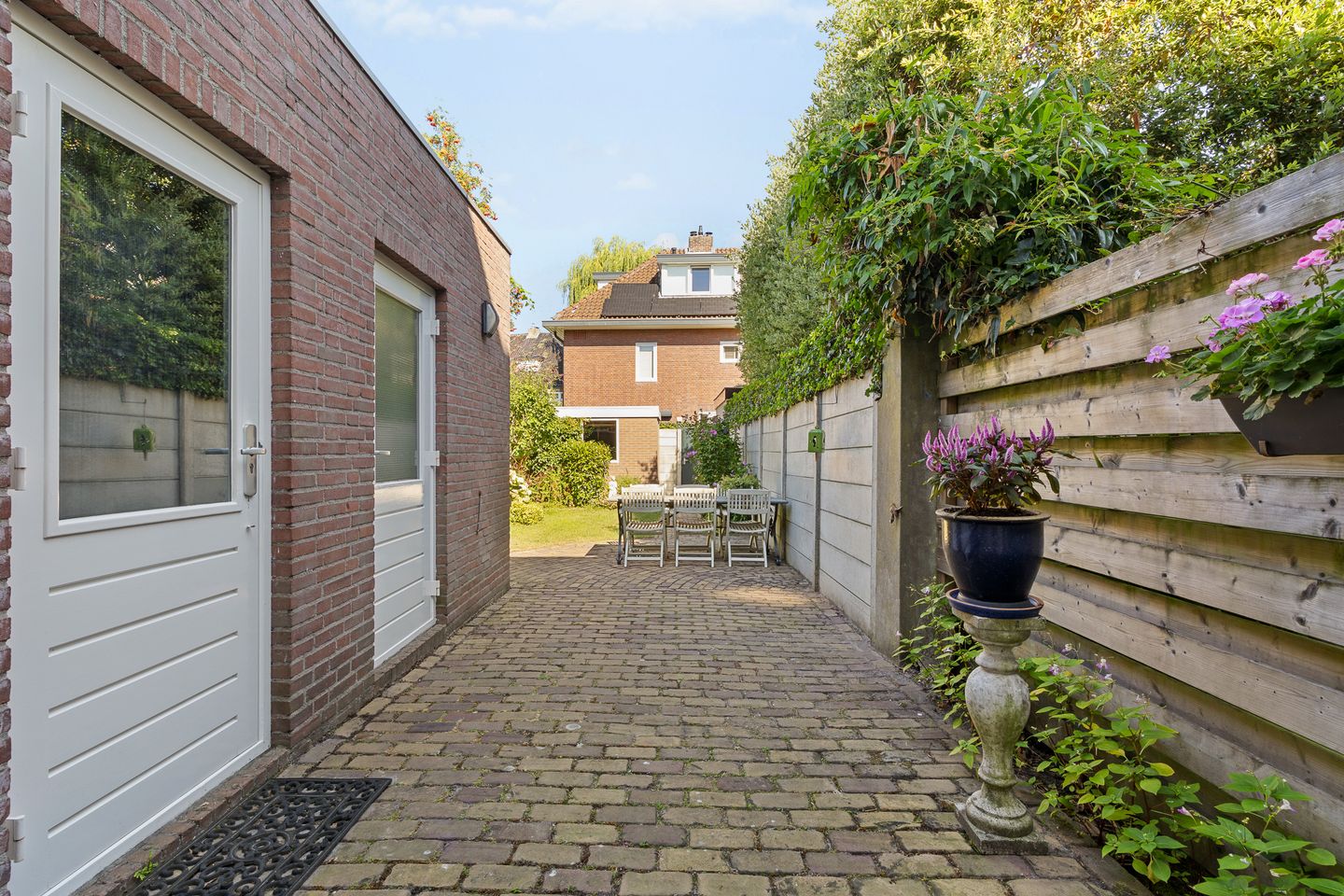 Foto 19 van de Roy van Zuidewijnlaan 33