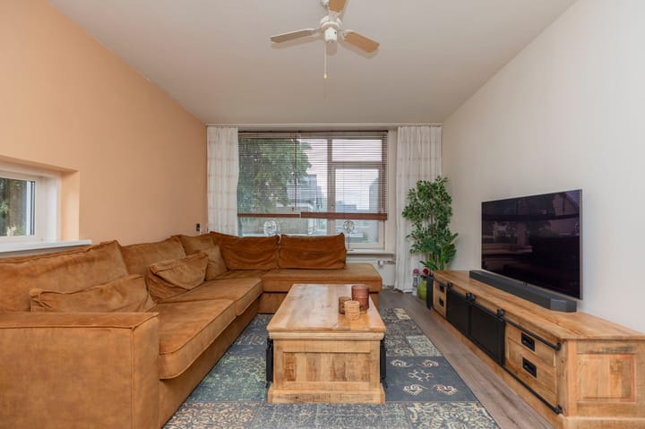Appartement te koop: Trompstraat 56, Papendrecht