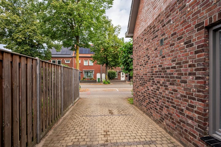 Foto 4 van Baarlosestraat 171