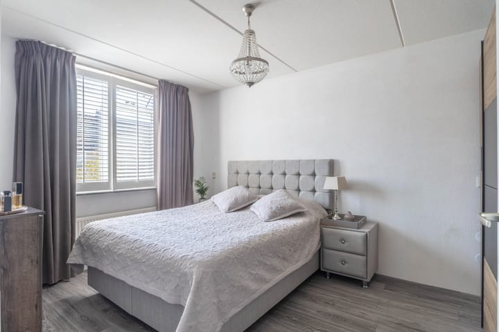 Photo 4 of Femina Mullerstraat 130