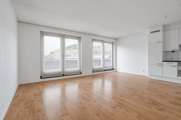 Appartement te koop: Meerten Verhoffstraat 10D23, Breda