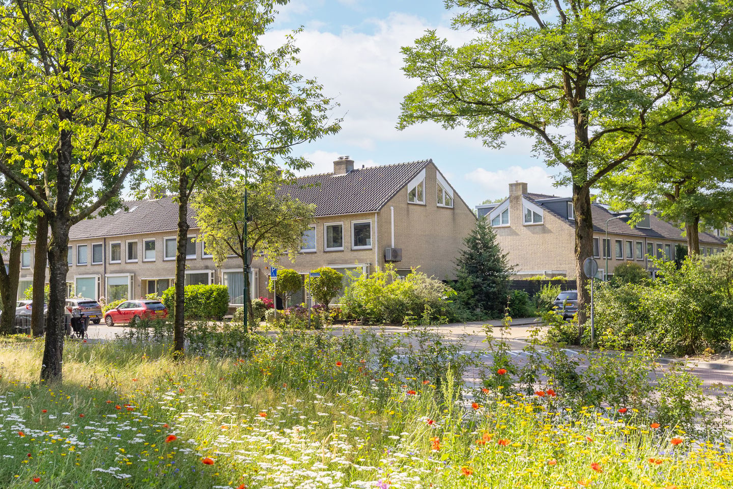 Foto 1 van Kruisbeklaan 4