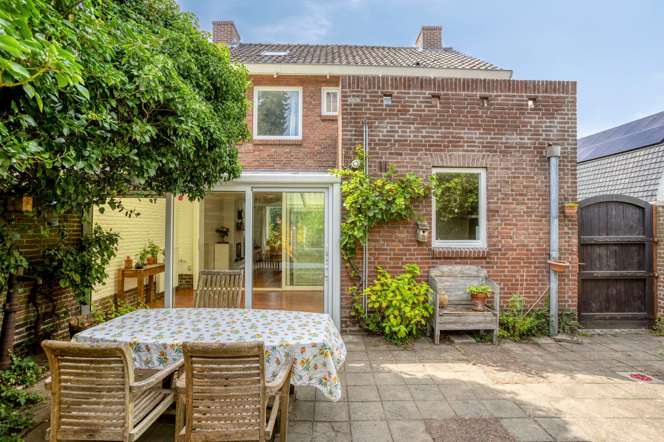 Photo 6 of Hoofdstraat 48