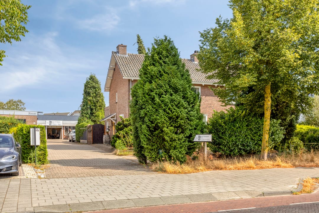 Photo 8 of Hoofdstraat 48