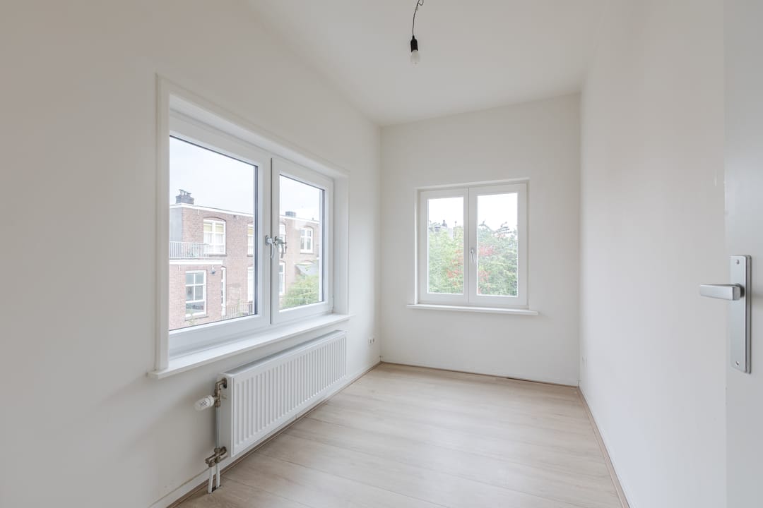 Photo 13 of Tooropstraat 213-B