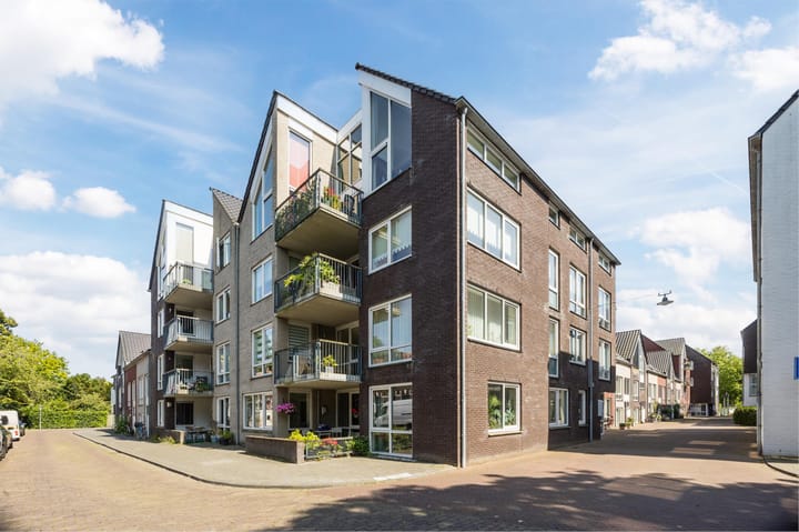 Photo 2 of Nagtglasstraat 48