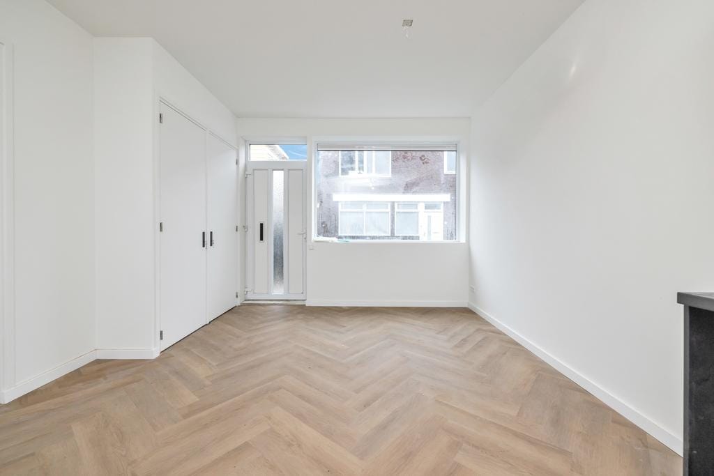 Photo 2 of Ooievaarstraat 6