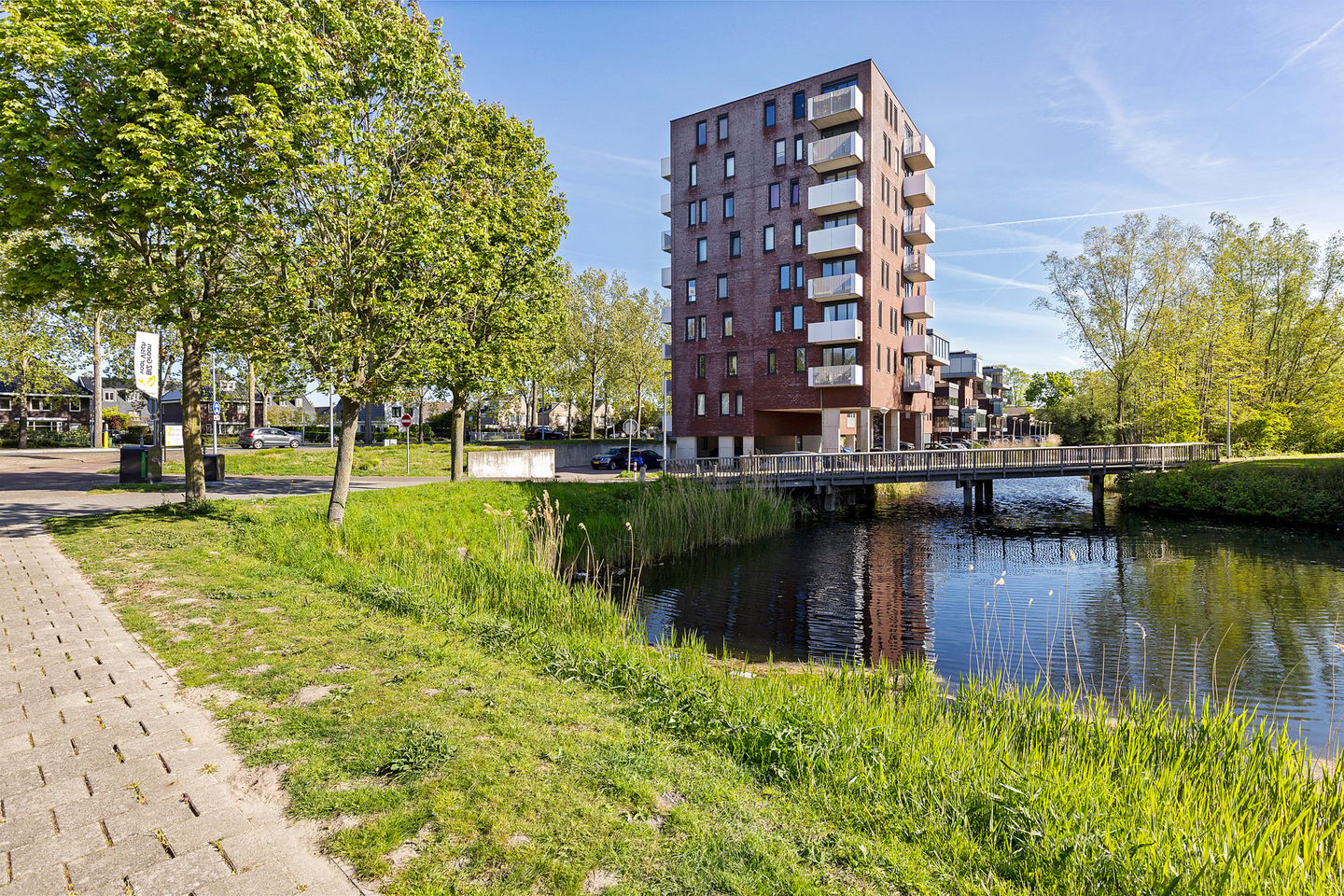 Foto 1 van Hoofdweg 854-H