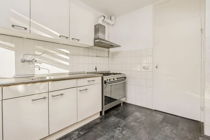 Tussenwoning te koop: Henri Dunantlaan 27, Nieuwegein