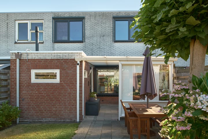 Tussenwoning te koop: Sint Jansberg 16, Drachten