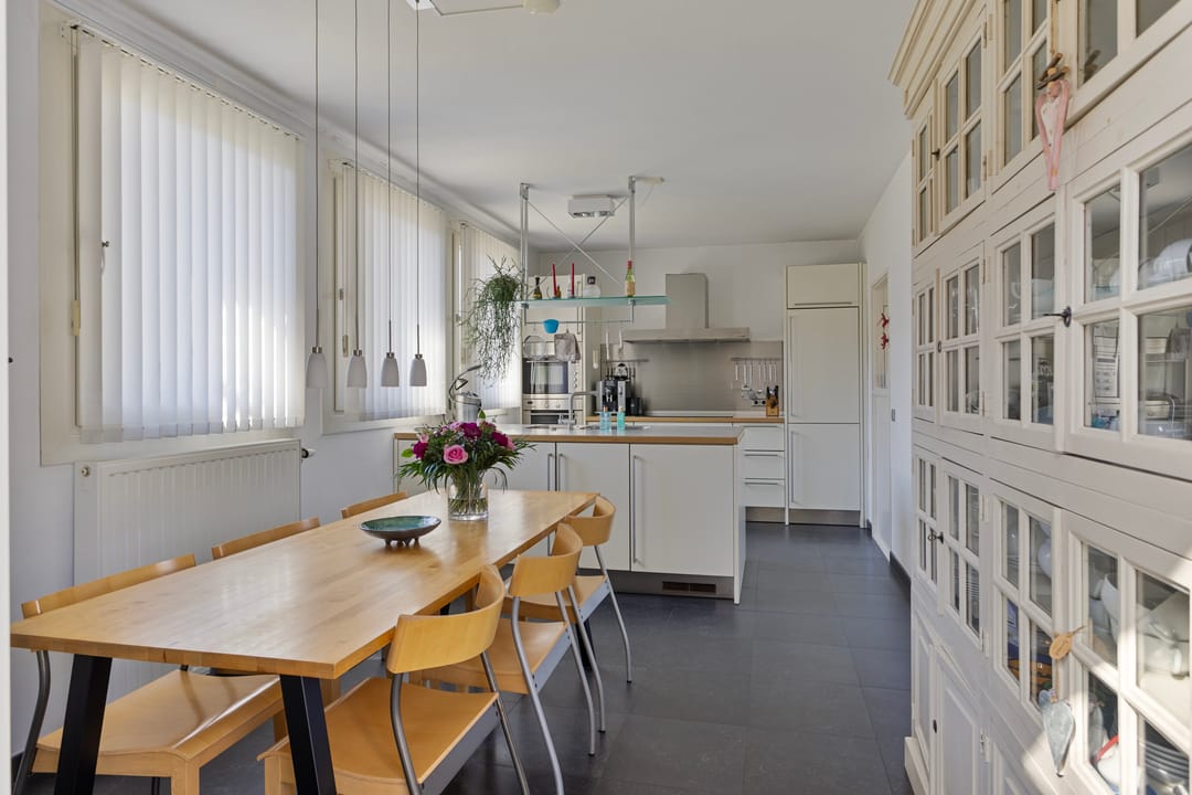 Photo 17 of Van Houtenstraat 39